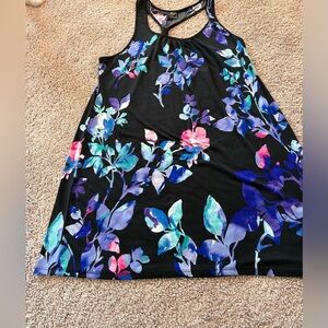 APT 9 Raiser Back Night Gown Multi Colors
Floral Theme

Size L